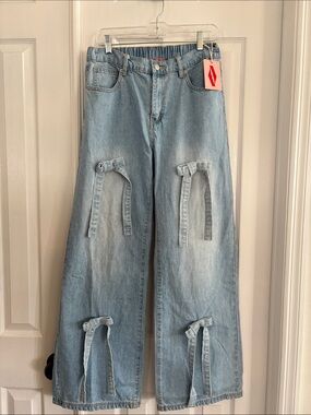 BAR by Alexa Rae ‘Pretty Little Things’ Bow wide Leg Light Blue Denim Jeans NWT